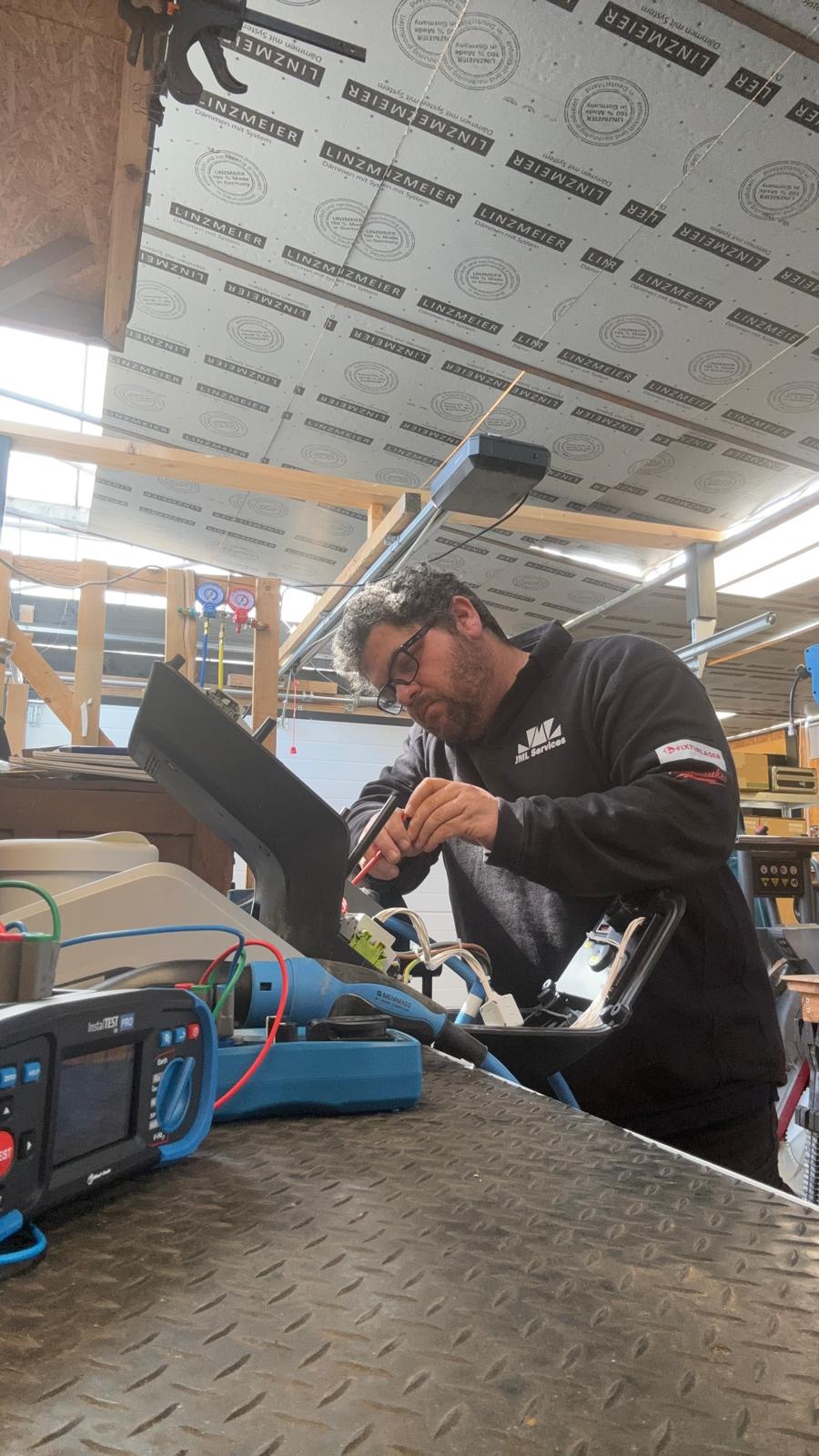 <strong>Onderhoud en reparaties<br></strong>